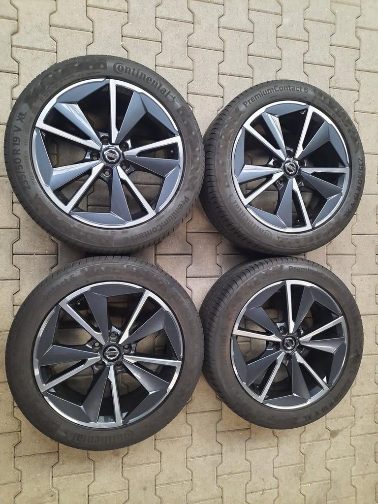 ZGAN 19 inch velgen 5×114.3 OEM NISSAN QASHQAI 3 ZOMERSETJE, Auto-onderdelen, 19 inch, Gebruikt, Banden en Velgen, Ophalen of Verzenden