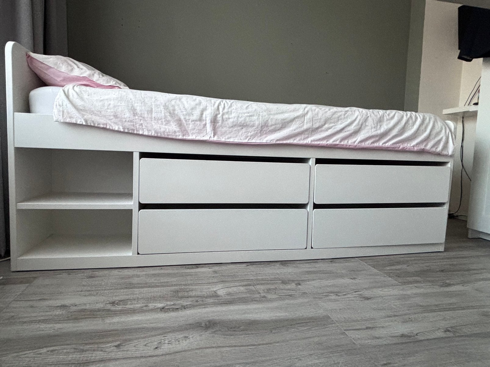 SLÄKT bed van Ikea met veel opbergruimte, Ophalen, Gebruikt, 90 cm, Eenpersoons