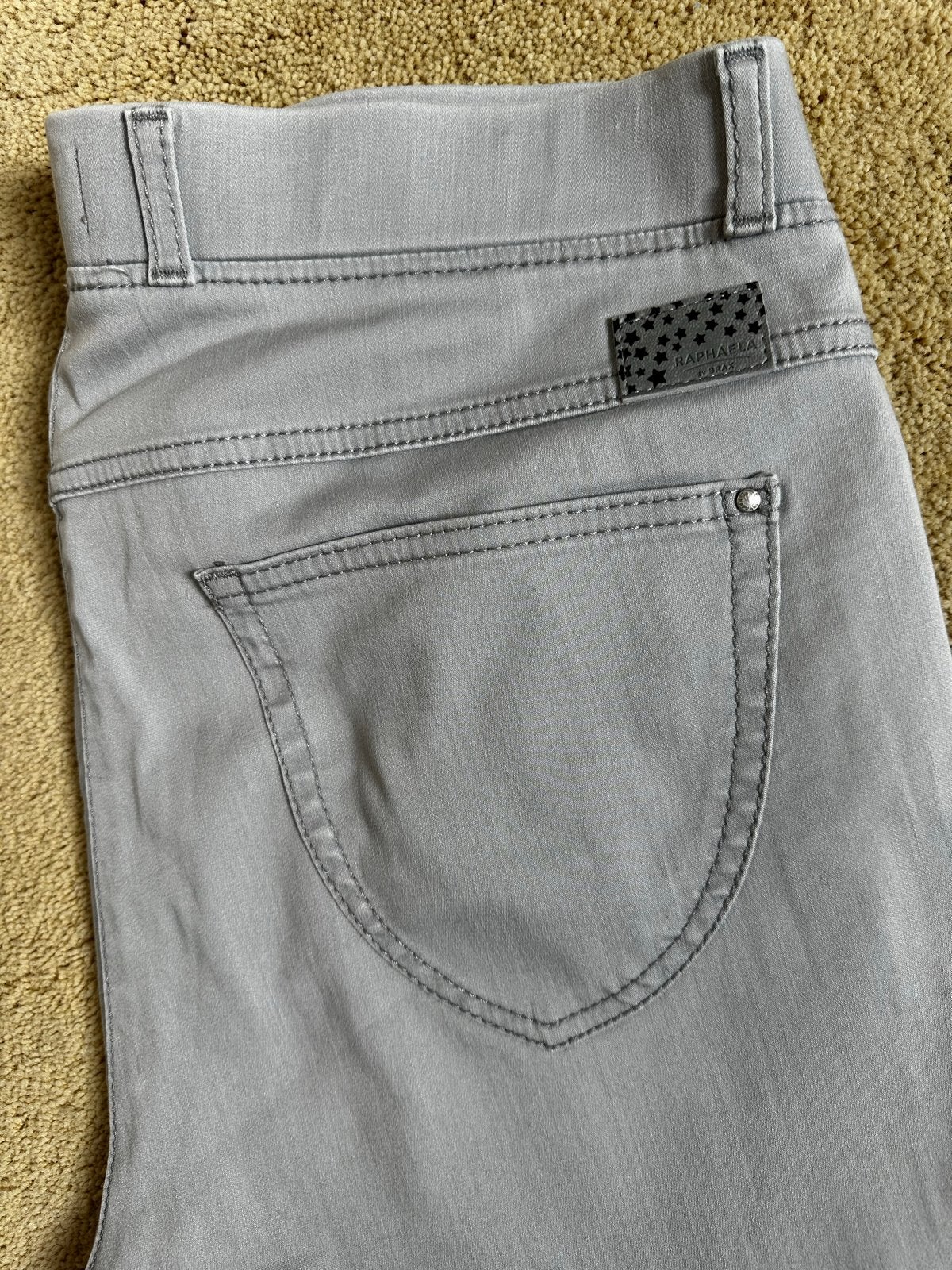 Raphaela by Brax Lavina. Super Slim Jeans Maat 46, Maat 46/48 (XL) of groter, Ophalen of Verzenden, Zo goed als nieuw, Driekwart