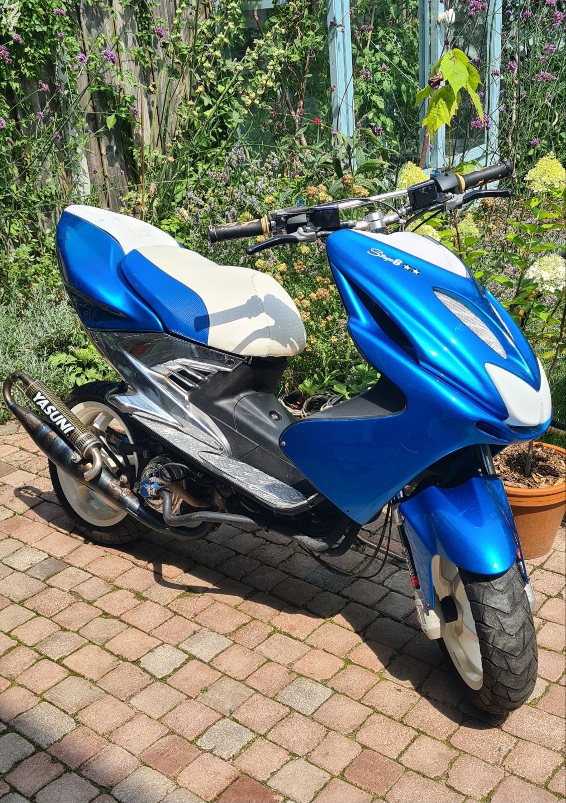 Yamaha Aerox R Race/Project blauw wit AEROX R nieuwstaat, Ophalen, 60 cc, Aerox