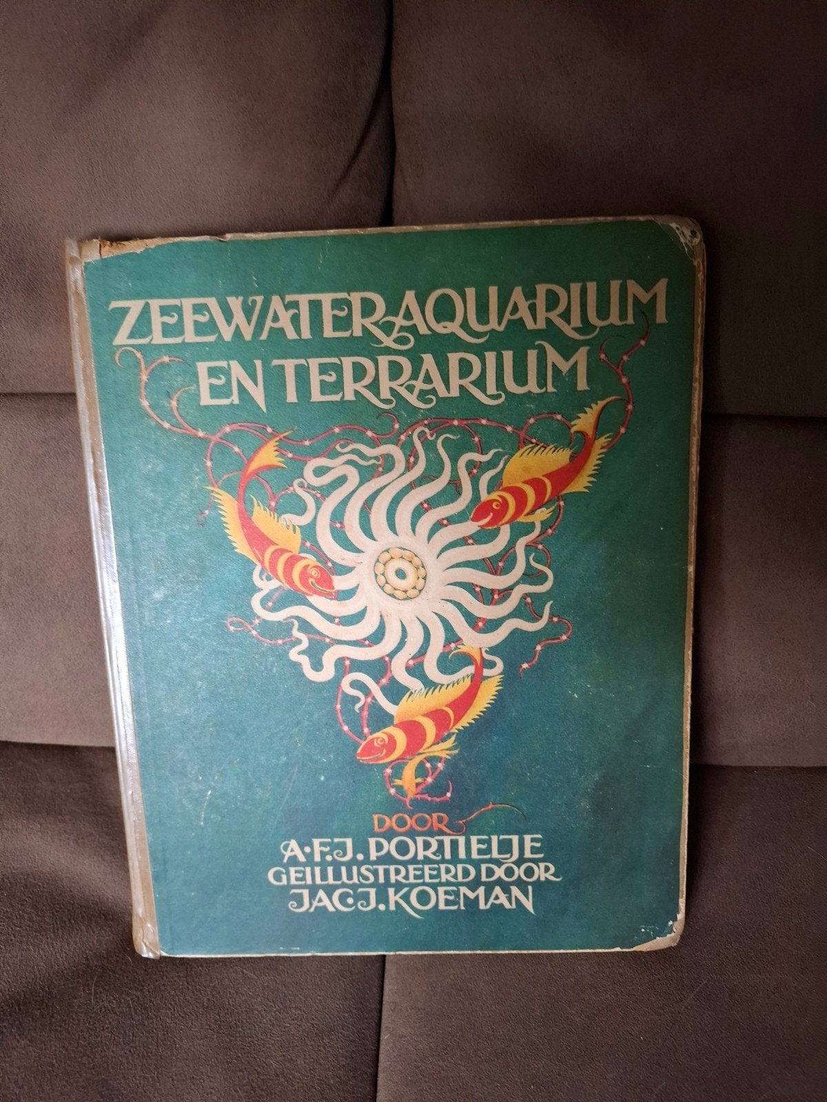 Vintage verkade album zeewateraquarium en terrarium, Ophalen of Verzenden, Gelezen