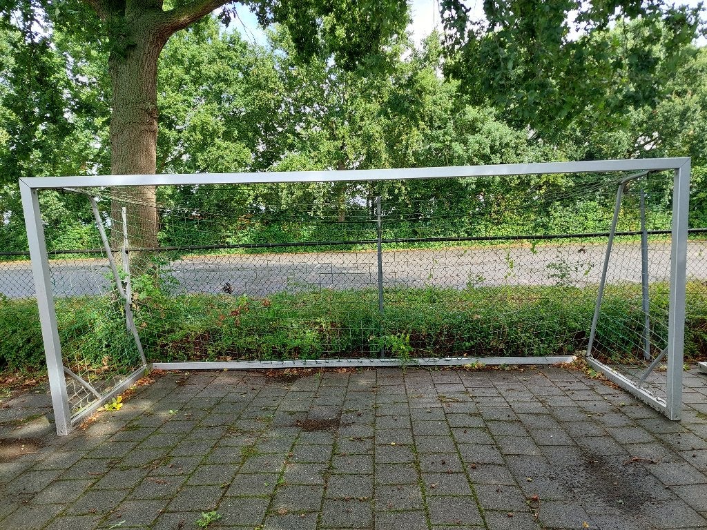 Voetbaldoel 5x2 meter - 2 stuks, Maat XL, Ophalen, Gebruikt, Overige typen