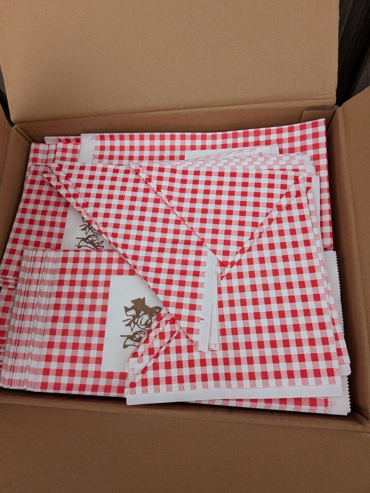 Ongeveer 10 kg friet puntzakken (Rode Ruit), Ophalen of Verzenden