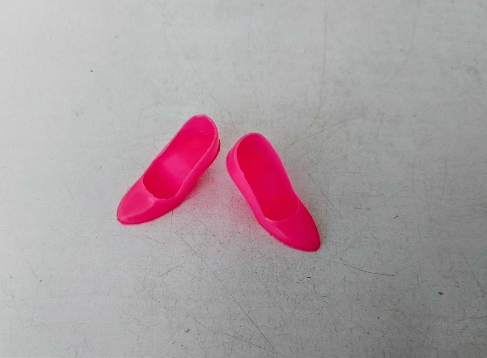 Vintage Barbie pumps, Japan, Ophalen of Verzenden, Zo goed als nieuw, Accessoires