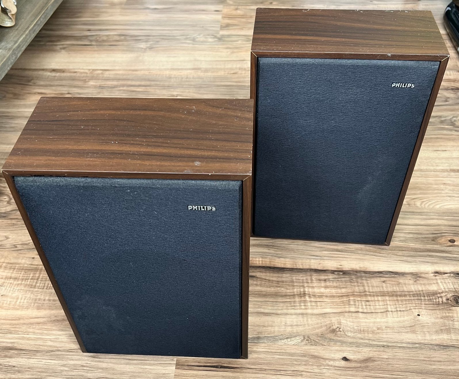 Twee retro geluidsboxen van Philips, Audio, Tv en Foto, Luidsprekers, Ophalen of Verzenden, Zo goed als nieuw, Minder dan 60 watt