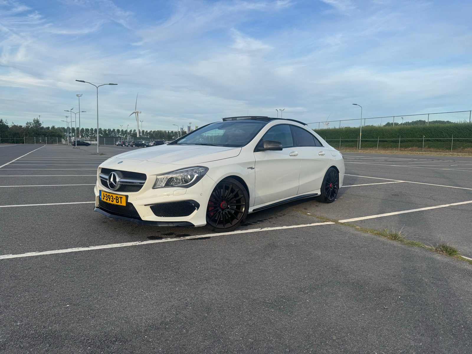 Mercedes-Benz CLA 2.0 Cla45 AMG 4M 7G-DCT 2013 Wit, Auto's, Automaat, CLA, 4 cilinders, 360 pk