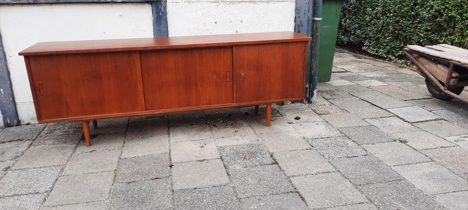 lowboard vintage deens design dressoir, Huis en Inrichting, Kasten | Wandmeubels, Ophalen, 150 tot 200 cm, Teakhout, Minder dan 100 cm