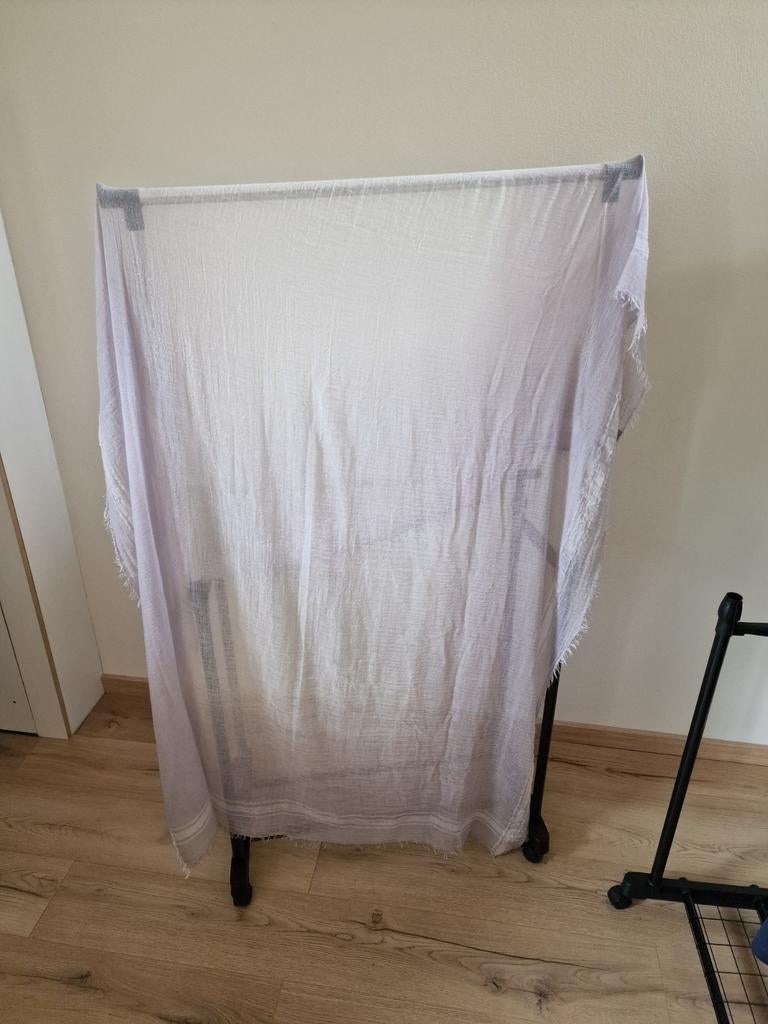 Lichtpaarse sjaal met franjes, Kleding | Dames, Maat 46/48 (XL) of groter, Ophalen of Verzenden, Sjaal, Onbekend