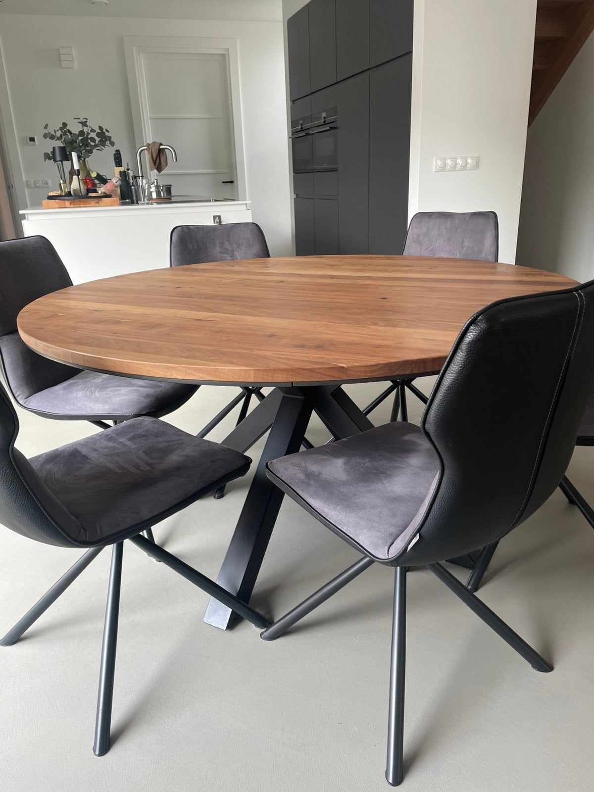 Tafel rond 150cm: als nieuw!! incl. 6 stoelen, Huis en Inrichting, Tafels | Eettafels, Ophalen, Zo goed als nieuw