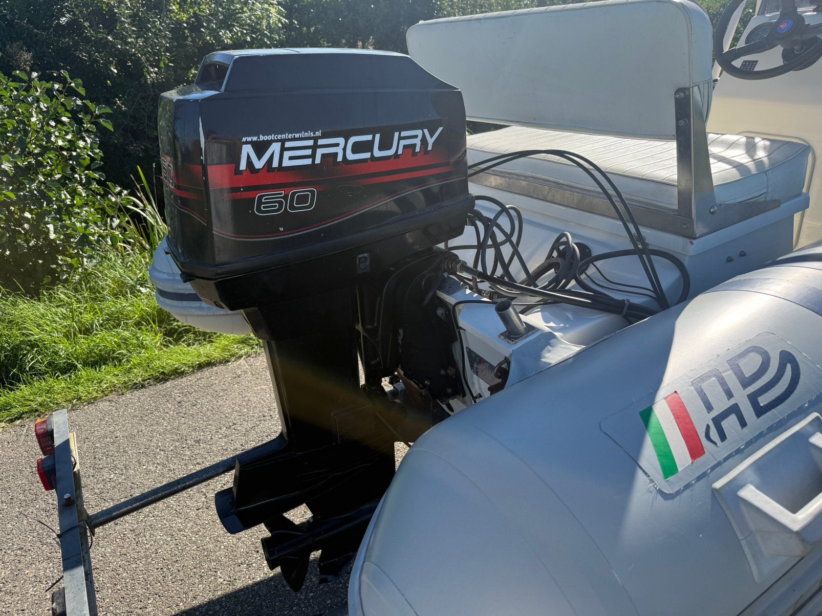 Foto 9 van Artigiana Batelli 430VS met 60pk Mercury en Trailer