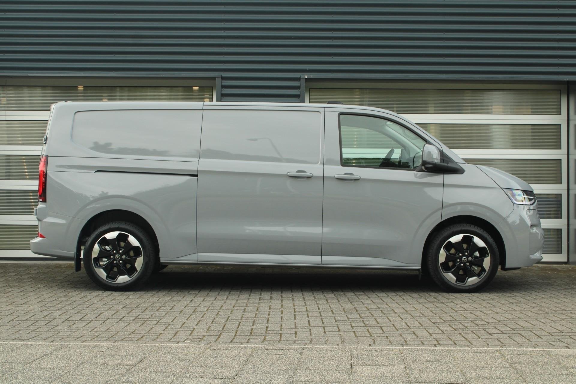 Volkswagen Transporter 2.5 eHybrid 233pk AUT L2H1 30 Bulli |, Automaat, 12 maanden, Euro 6, 4 cilinders