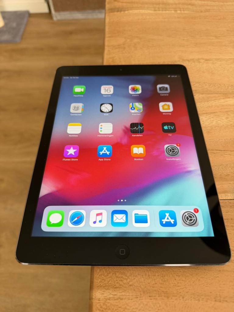 Apple iPad Air (A1474) 32GB Wifi - Zo goed als nieuw:, Computers en Software, Apple iPads, 10 inch, 32 GB, Apple iPad Air, Ophalen of Verzenden