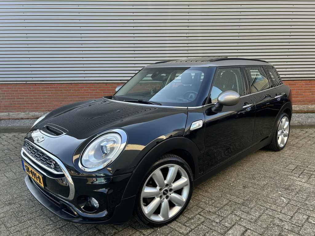 Mini Mini Clubman 2.0 Cooper S Chili Serious Business automa, Auto's, Automaat, 1998 cc, Gebruikt, Zwart