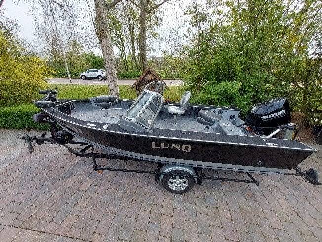 Lund 1800 ProV met suzuki 140 en garmin livescope, Viertaktmotor, Aluminium, 140 pk, Zo goed als nieuw