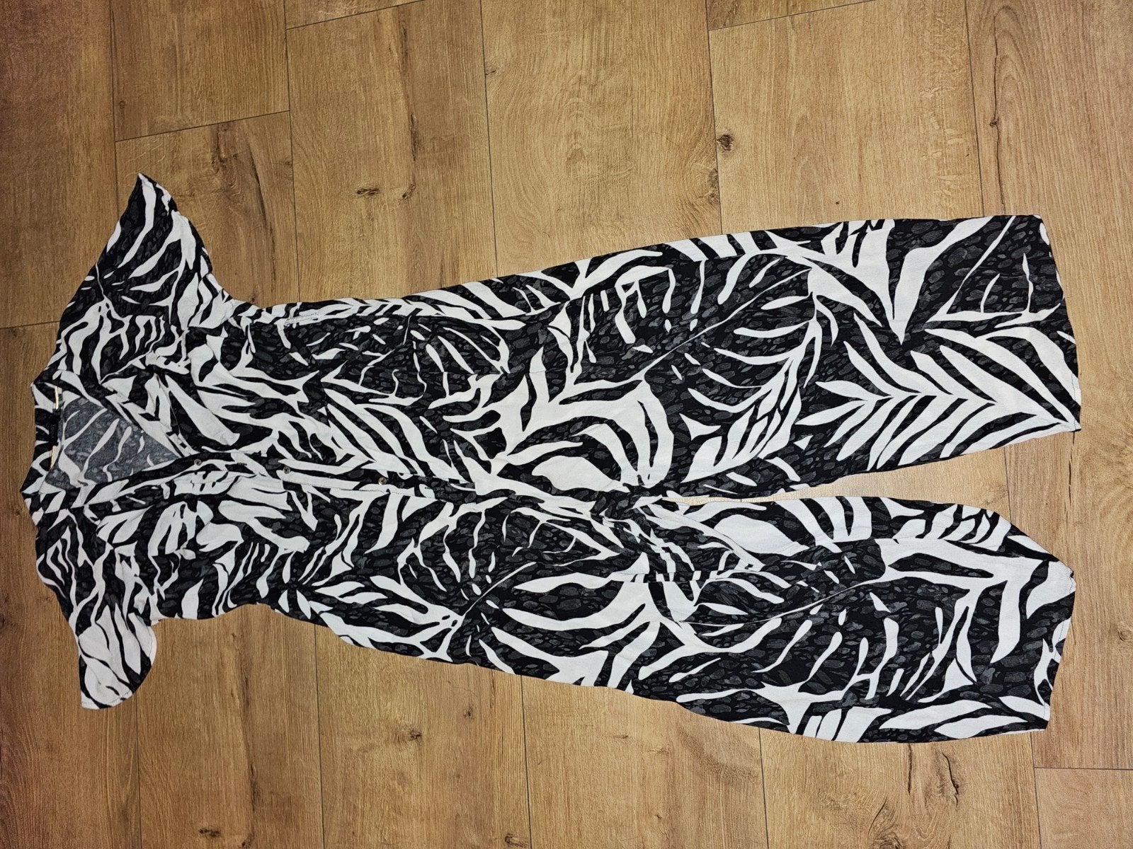 Yest jumpsuit maat 44, Ophalen of Verzenden, Zo goed als nieuw, Maat 42/44 (L), Zwart