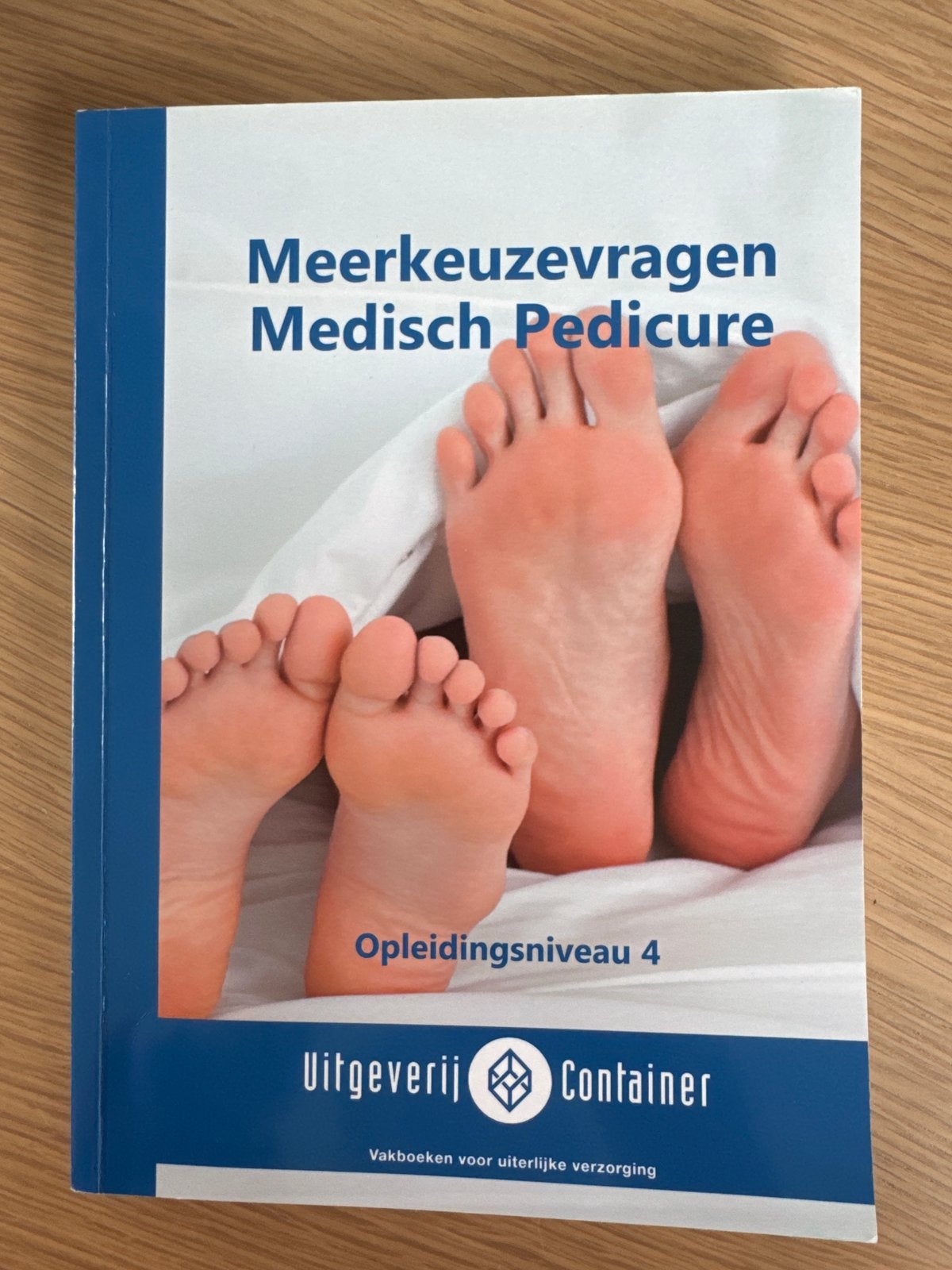 Meerkeuzevragen Medisch Pedicure Opleidingsniveau 4, Ophalen of Verzenden, Gamma, Zo goed als nieuw, MBO