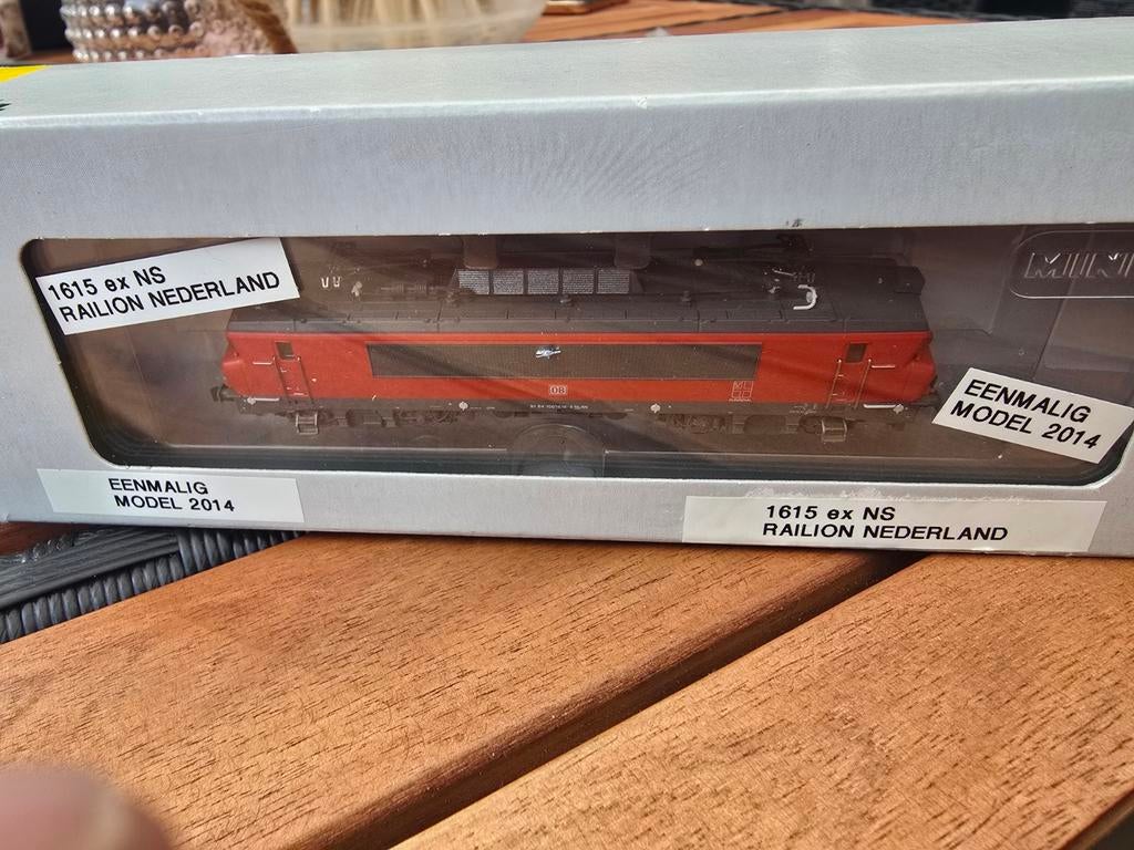 Minitrix N 1615 DB Schenker Locomotief Nieuw in OVP Analoog, Hobby en Vrije tijd, Modeltreinen | N-Spoor, Ophalen, Trix, Nieuw