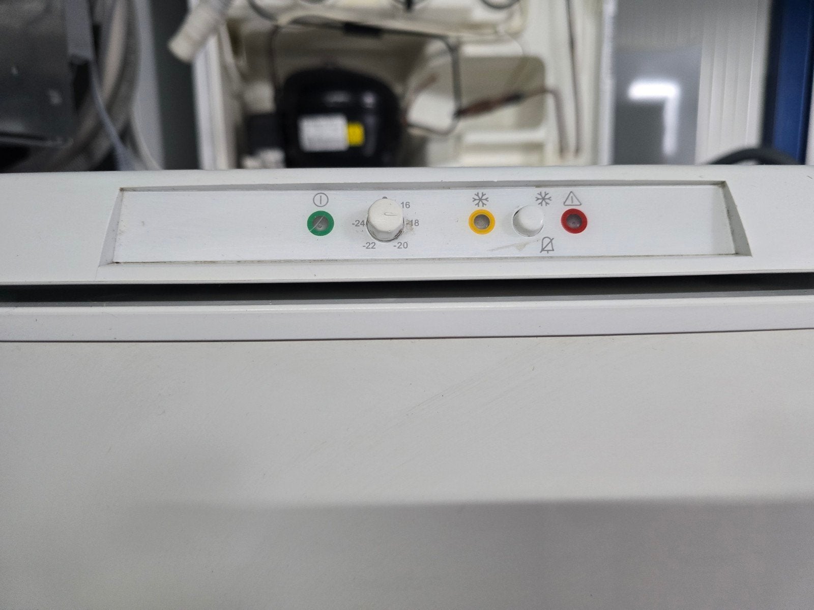 Koopje! Keurige ruime Elektrolux tafelmodel vriezer! Garant!, Witgoed en Apparatuur, Elektrolux, Ophalen of Verzenden, Zo goed als nieuw