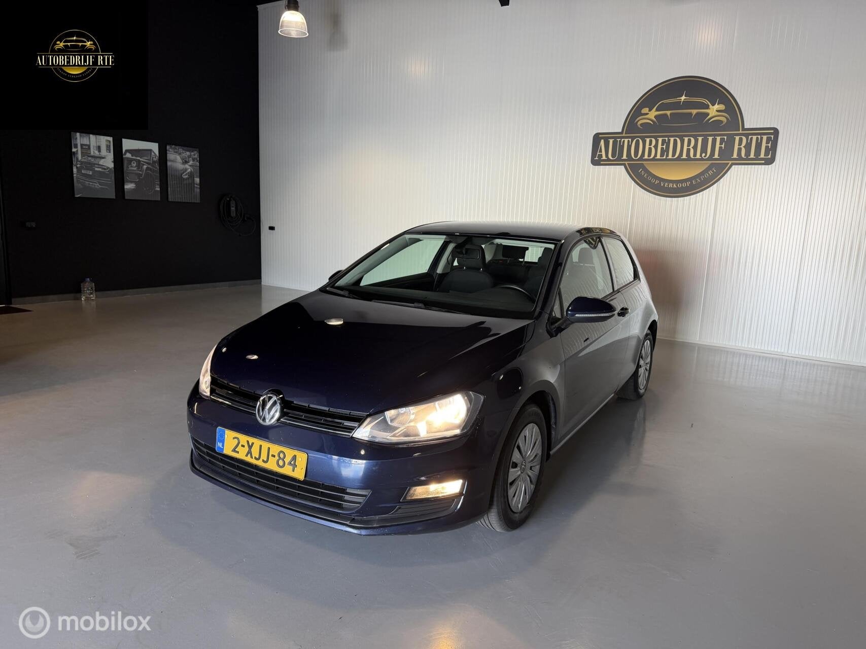 Volkswagen Golf 1.2 TSI Trendline Automaat nette auto, Euro 5, Gebruikt, 4 cilinders, Blauw