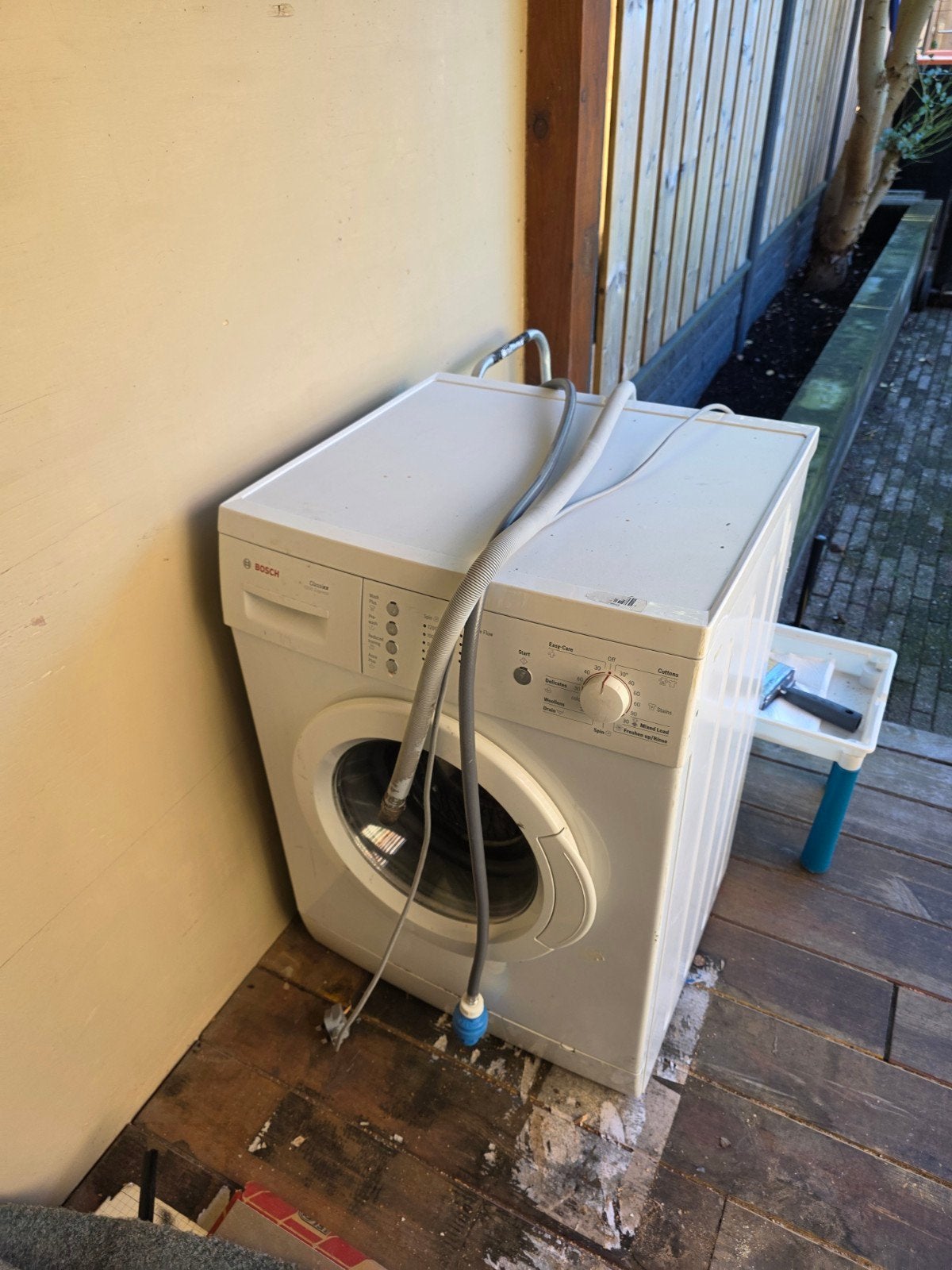 kapotte wasmachine, Witgoed en Apparatuur, Ophalen, Niet werkend, 1200 tot 1600 toeren, 85 tot 90 cm