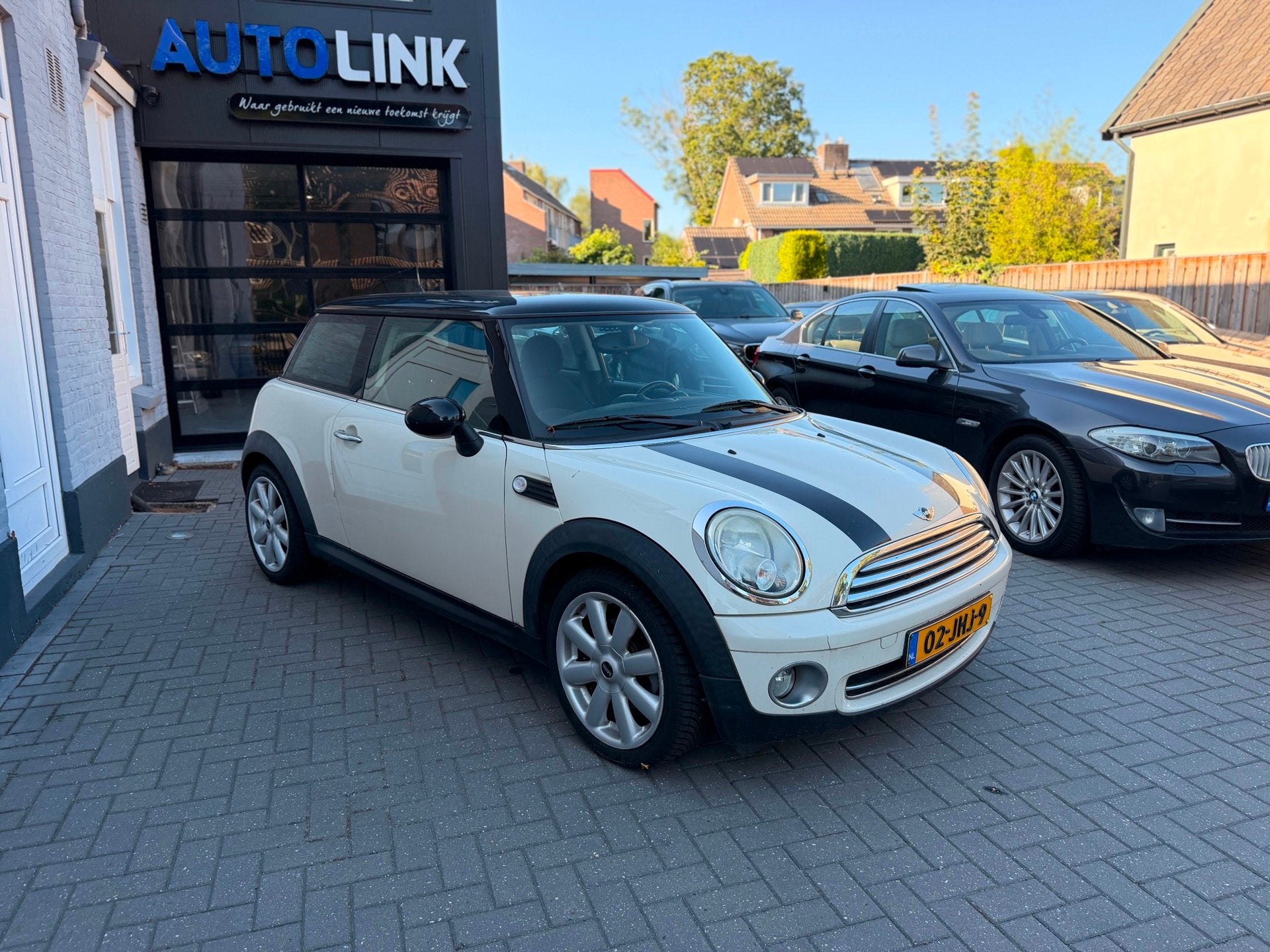 Mini 3-Deurs 1.6 Cooper Chili | PANO | CLIMA | ORG NL |, Voorwielaandrijving, Dealer onderhouden, Stof, Gebruikt