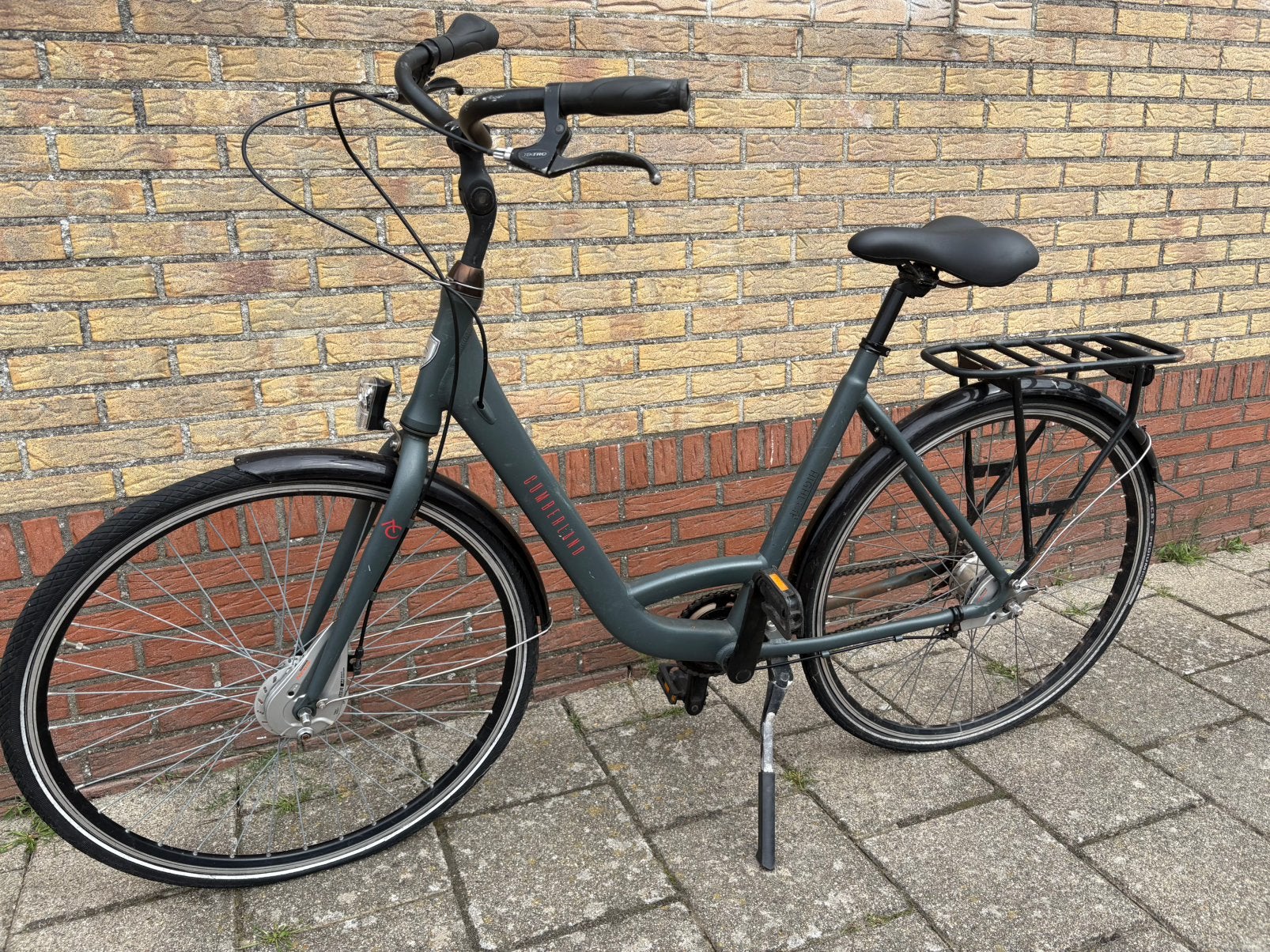 Dames fiets, grijs, lage instap, roest niet, Fietsen en Brommers, Zo goed als nieuw, Trommelrem, Ophalen, Overige merken