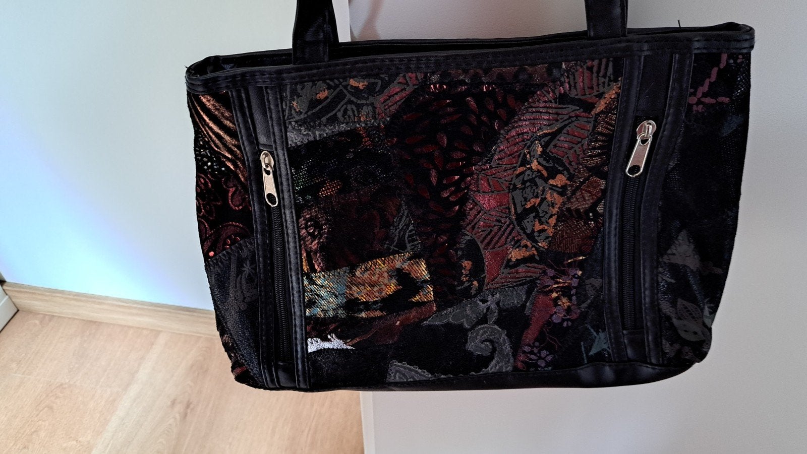 Zwarte handtas met patchwork en ritsen, Ophalen, Gebruikt, Zwart, Handtas