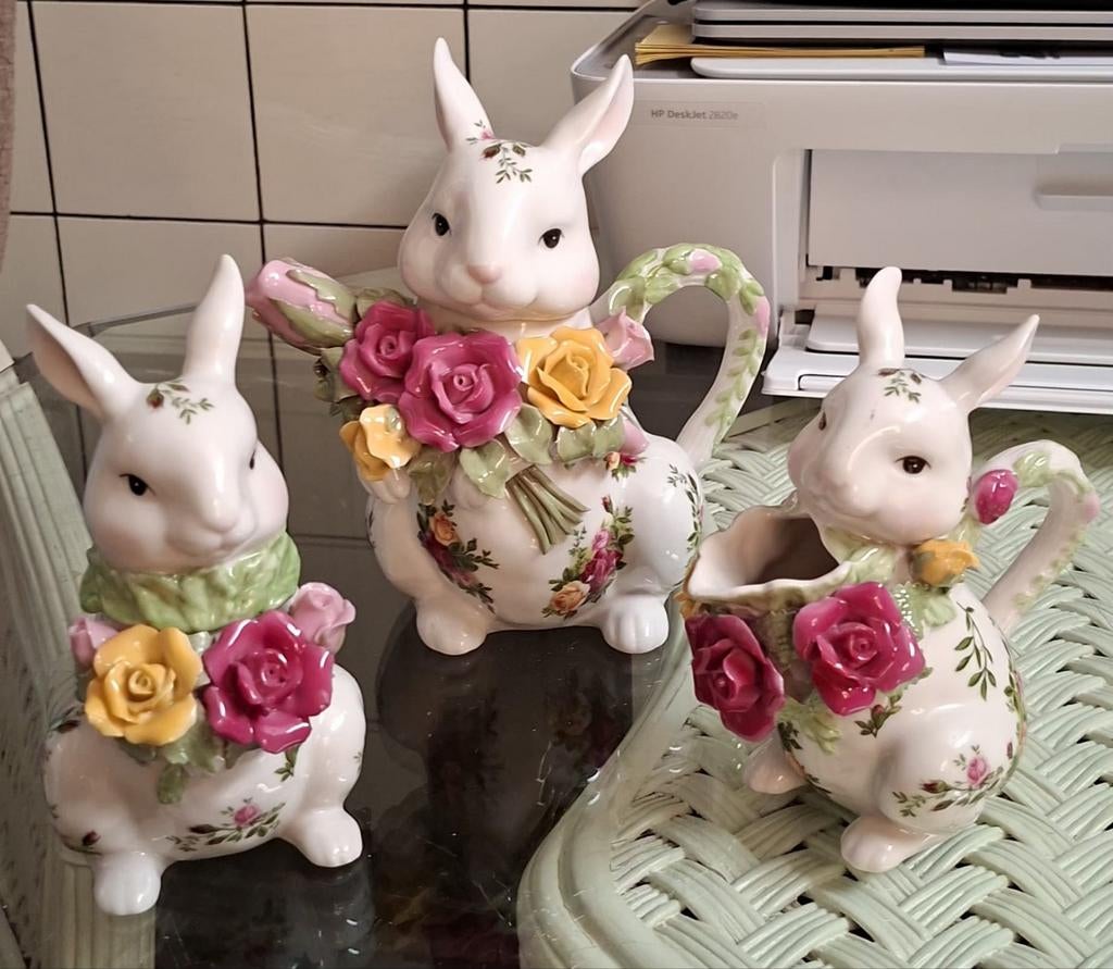 Royal Albert, Antiek en Kunst, Ophalen