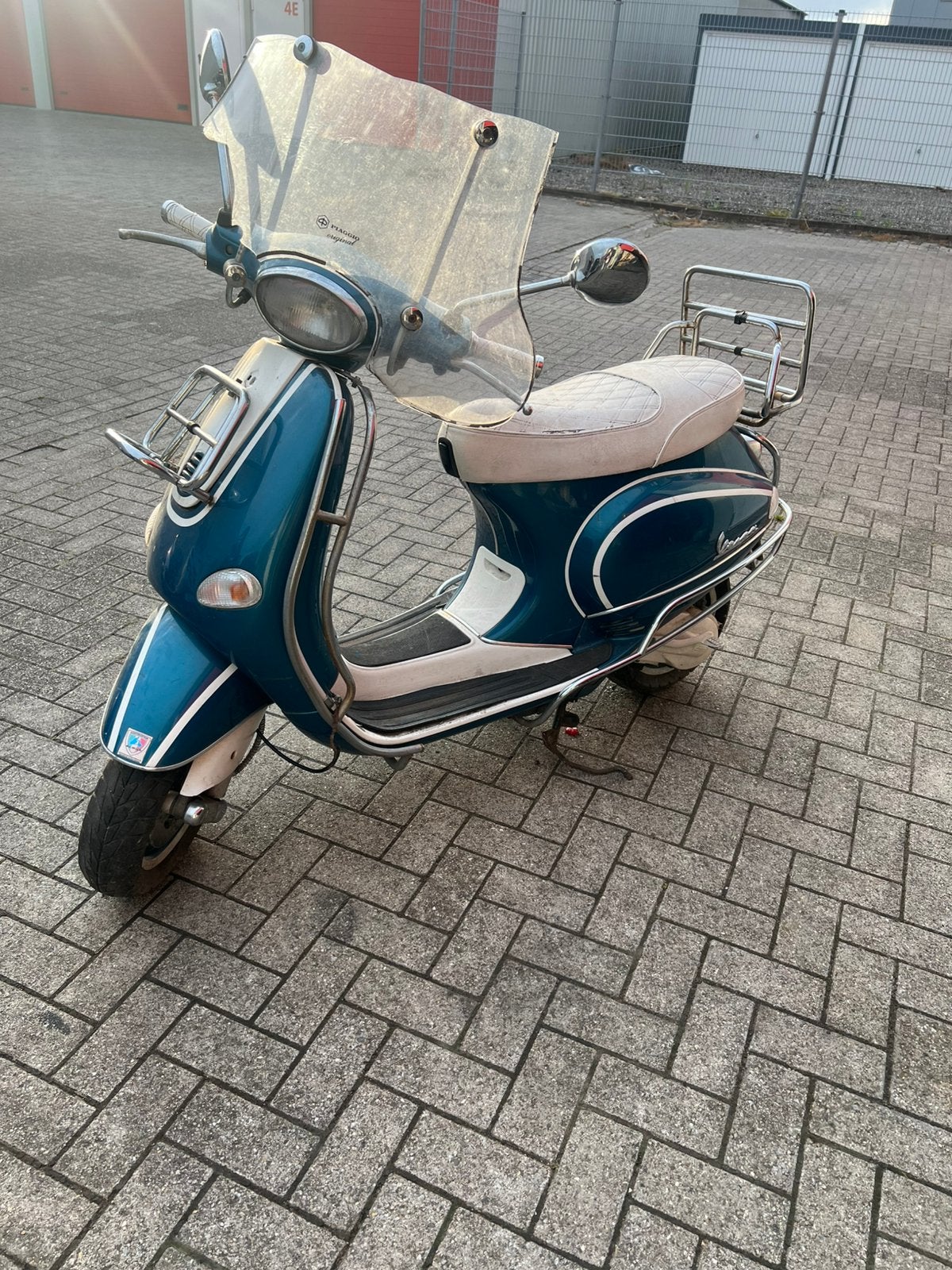 vespa et 2 snor in onderdelen, Ophalen of Verzenden, Zo goed als nieuw, Blok, Vespa