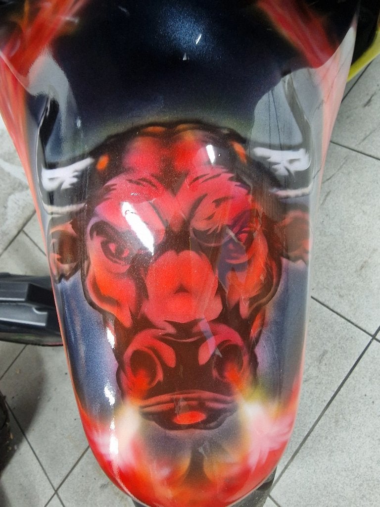 Kawasaki Zzr1100 "Refurbished" Red Bull, Motoren, Handvatverwarming, 4 cilinders, Motorrijbewijs A, Gebruikt