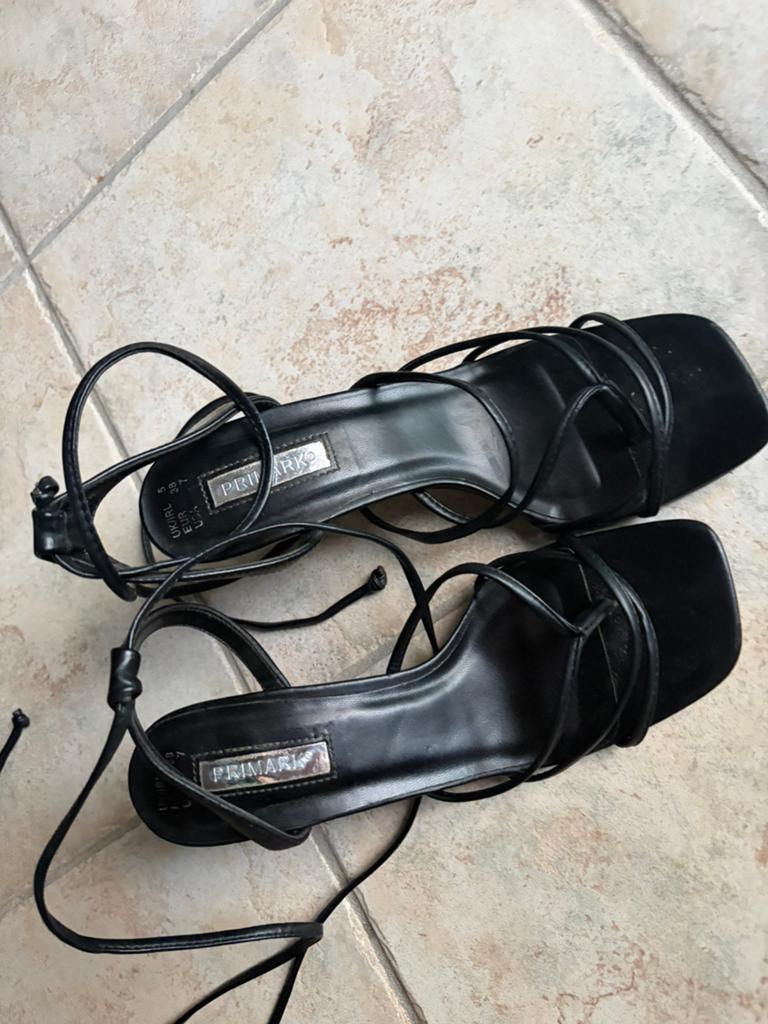 Pumps, Ophalen of Verzenden, Zo goed als nieuw, Schoenen