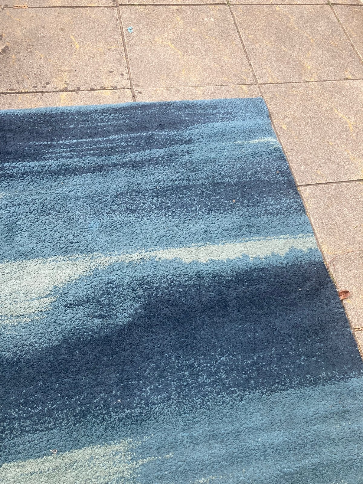Blauw vloerkleed met abstract patroon ikea, Ophalen, Gebruikt, 100 tot 150 cm, Blauw