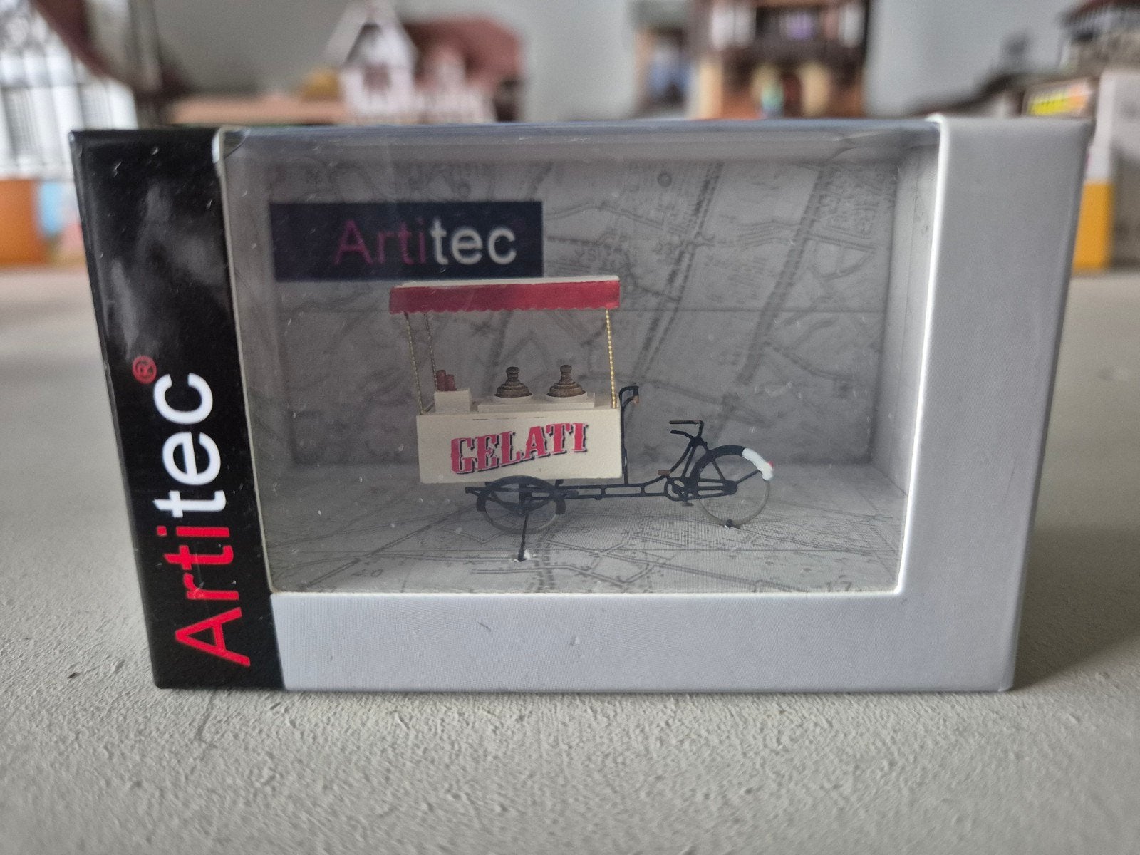 Artitec 387.298 IJscofiets Gelati Venezia 1:87 H0, Ophalen of Verzenden, Bus of Vrachtwagen, Overige merken