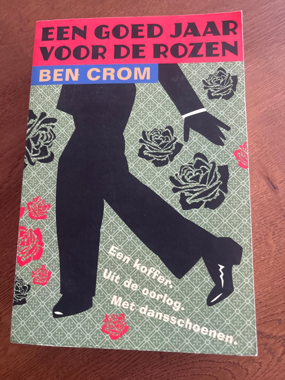 Een goed jaar voor de rozen - Jeugdboek Ben Crom, Ophalen of Verzenden, Gelezen, Fictie