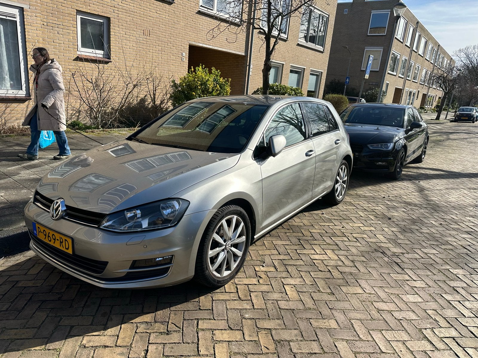 Volkswagen Golf 1.4 TSI 92KW manual 6 gear 2016 Grijs, Auto's, Volkswagen, Voorwielaandrijving, 125 pk, 1147 kg, 4 cilinders