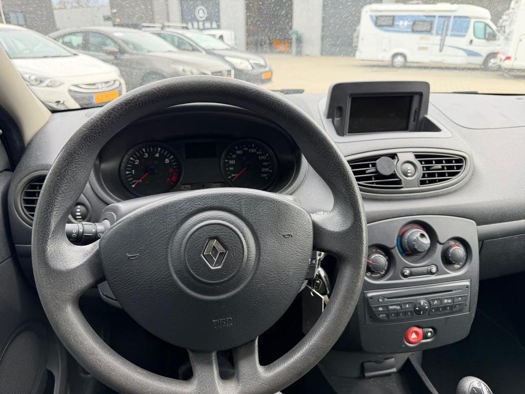 Renault Clio 1.2 Special Airco|Nieuwe APK|GoedOnderhouden, Auto's, Renault, Voorwielaandrijving, 535 kg, Gebruikt, 4 cilinders