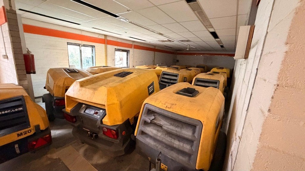 Atlas Copco Compressors, Doe-het-zelf en Verbouw, Compressors, Gebruikt, 6 tot 10 bar, Minder dan 25 liter, Mobiel, Ophalen