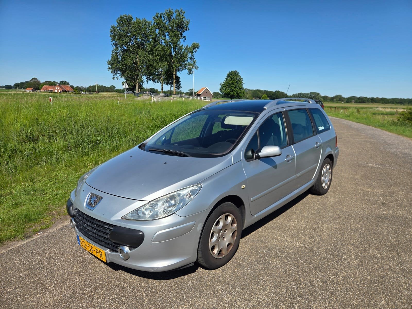 Peugeot 307 1.6 16V XR Break 2005 Grijs, Stof, Zwart, 4 cilinders, 715 kg