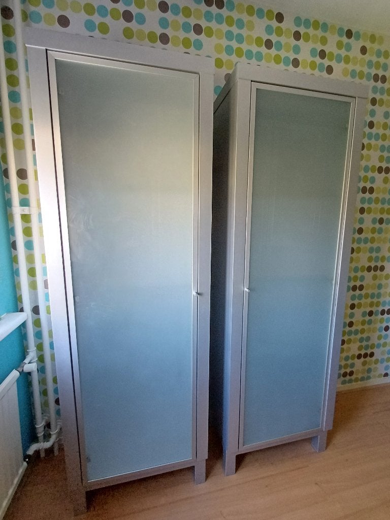 Twee moderne opbergkasten vitrinekasten, Ophalen, Modern strak, Overige houtsoorten, 50 tot 100 cm
