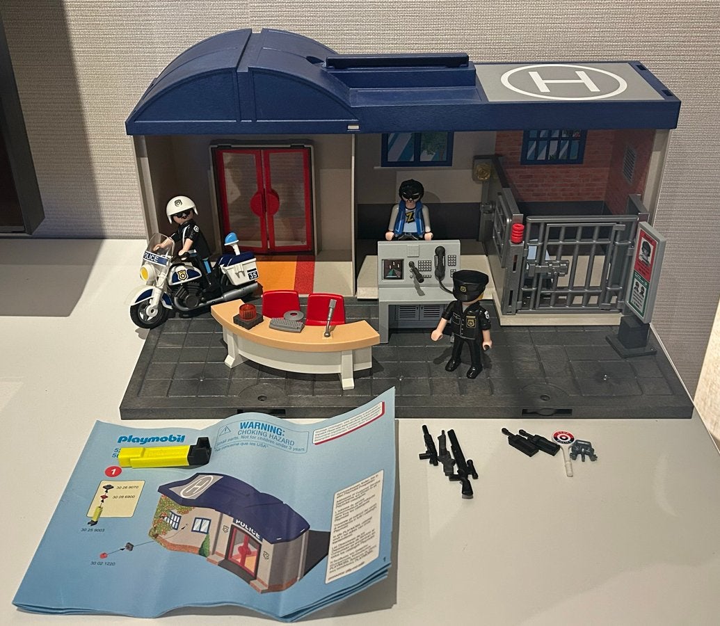 Playmobil 5299 Politiebureau met Motor, Gebouw, Complete set, Ophalen of Verzenden, Zo goed als nieuw