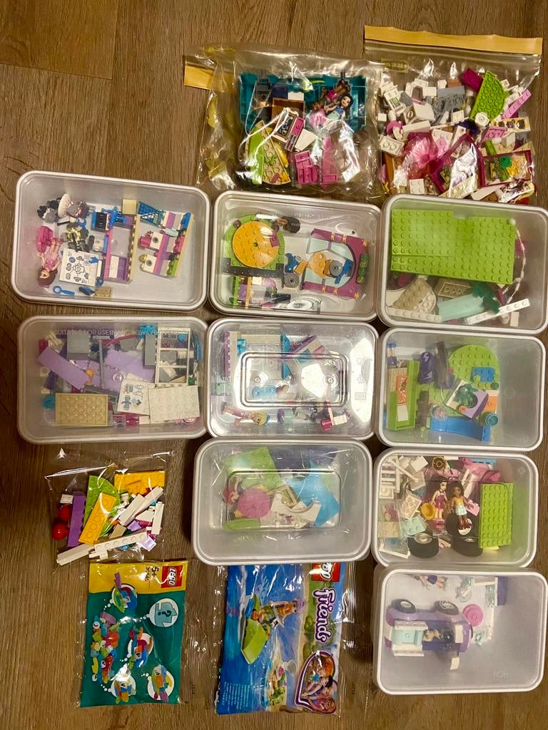 Partij met 14 Lego Friends sets + gratis boek, Ophalen of Verzenden, Zo goed als nieuw