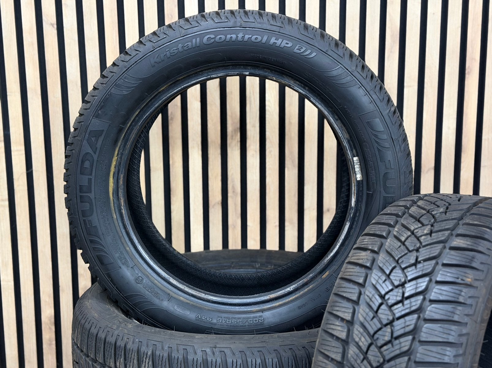4x 205-55-16 Fulda Winterbanden 7.5mm dot24 €300 all incl, Ophalen