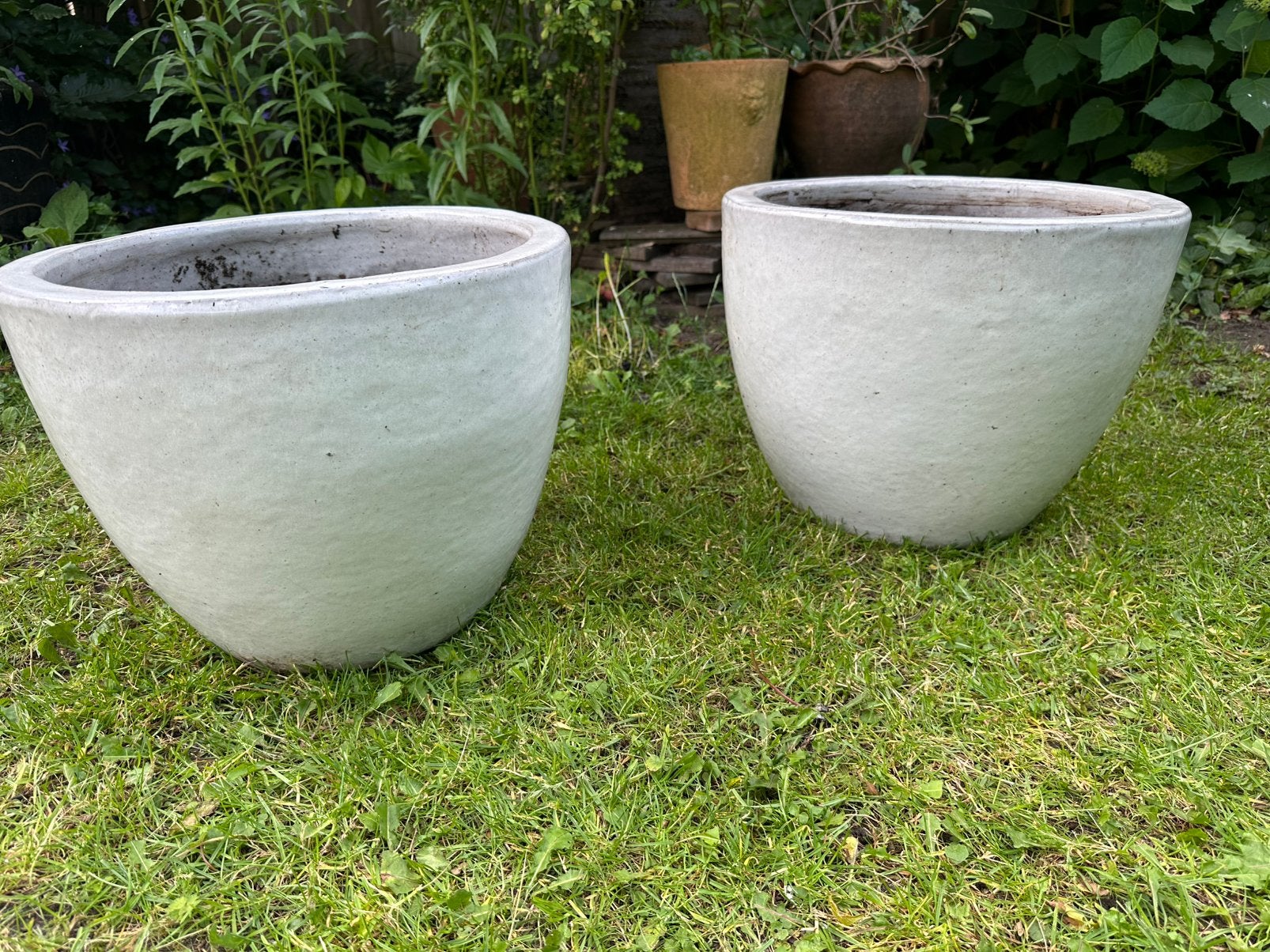 2 geglazuurde terracotta potten voor buiten met afwatering, Gebruikt, Rond, Minder dan 40 cm, Ophalen