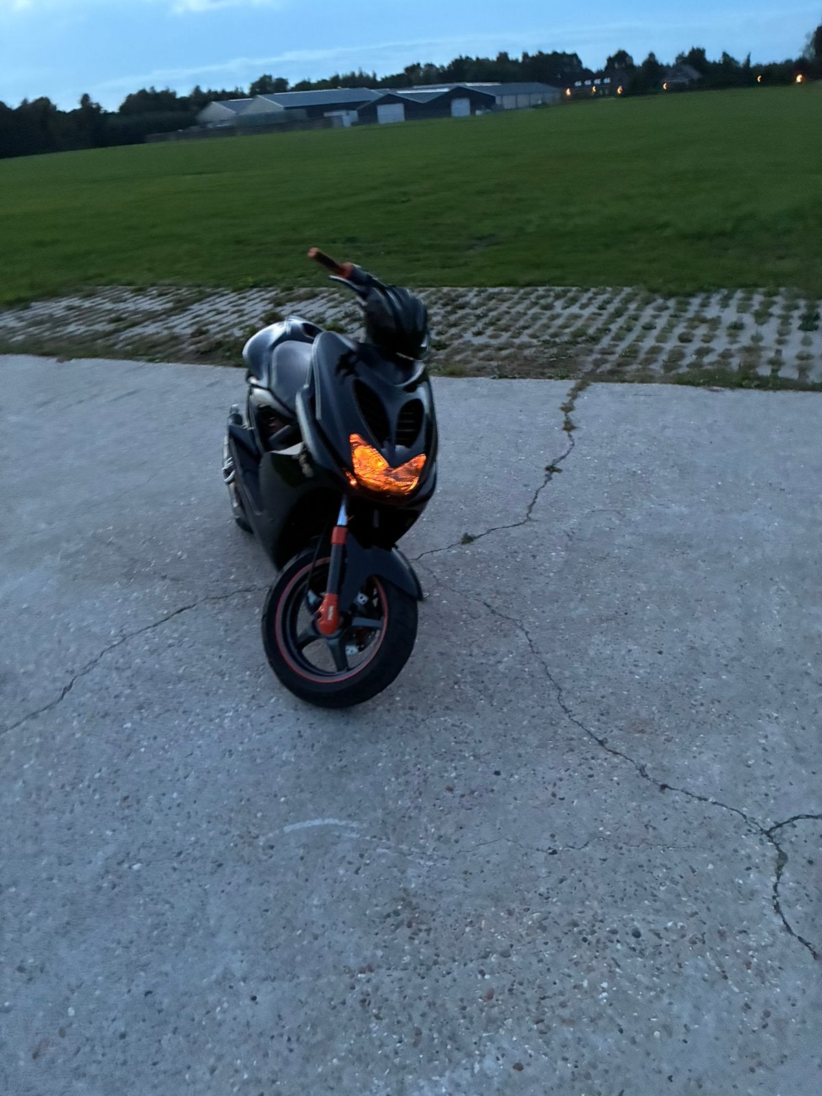 Yamaha aerox 50 cc, Ophalen of Verzenden, Zo goed als nieuw, Tweetakt, Aerox