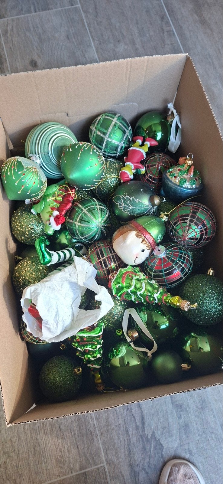 groene kerstballen - gemengd, Ophalen, Zo goed als nieuw