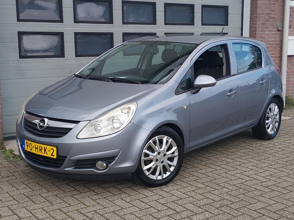 Opel Corsa 1.4-16V Enjoy 5 Deurs 2009 Airco, Voorwielaandrijving, 1063 kg, Gebruikt, 4 cilinders