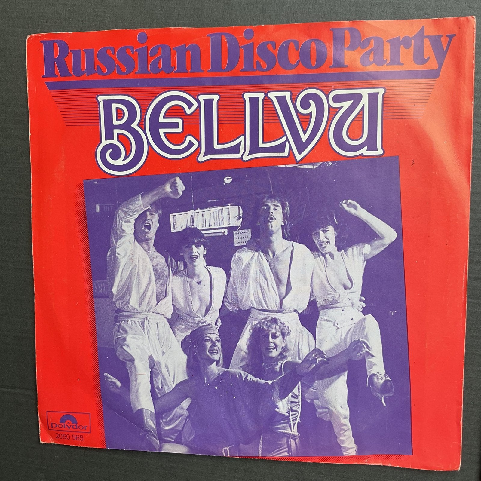Bellvu - Russian disco party, Cd's en Dvd's, Verzenden, Gebruikt, Pop