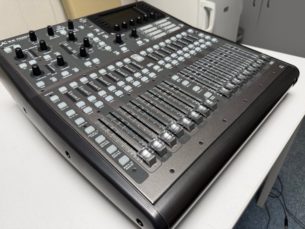 Behringer x32 producer, Muziek en Instrumenten, Mengpanelen, Ophalen, Zo goed als nieuw, 20 kanalen of meer, Microfooningang