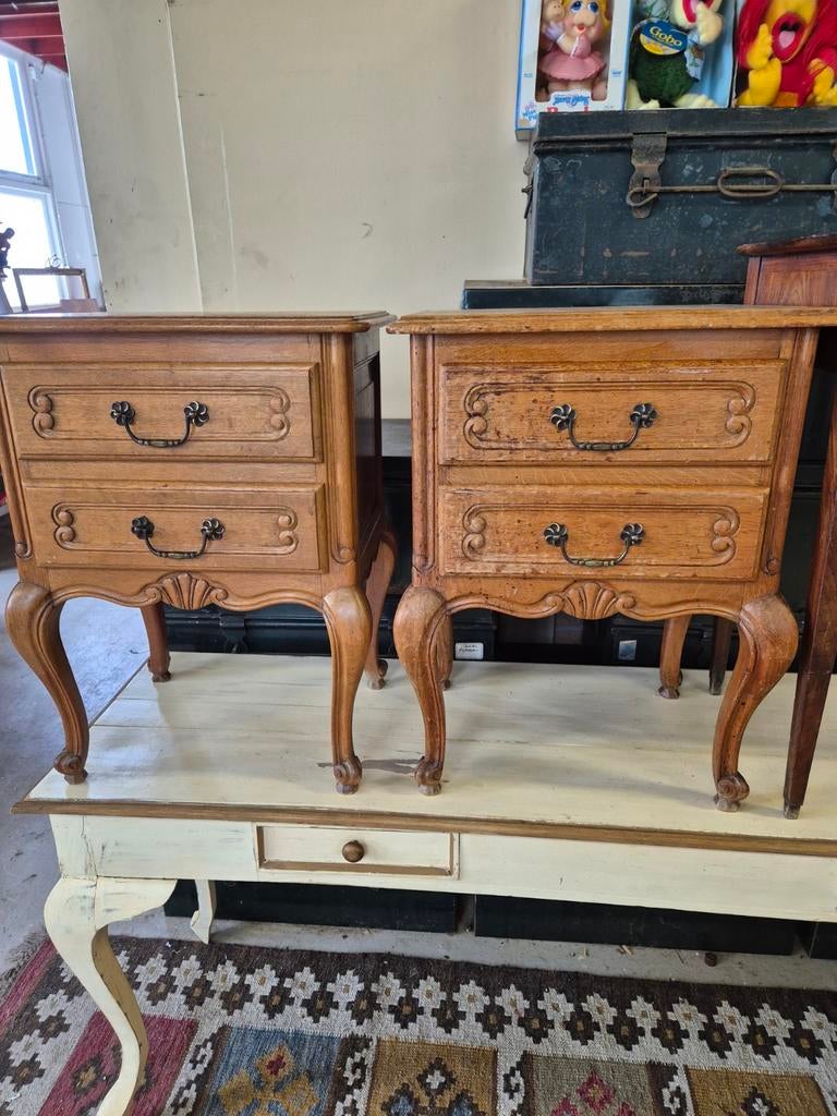 2 sfeervolle nachtkastjes., Ophalen of Verzenden, Gebruikt, Minder dan 45 cm