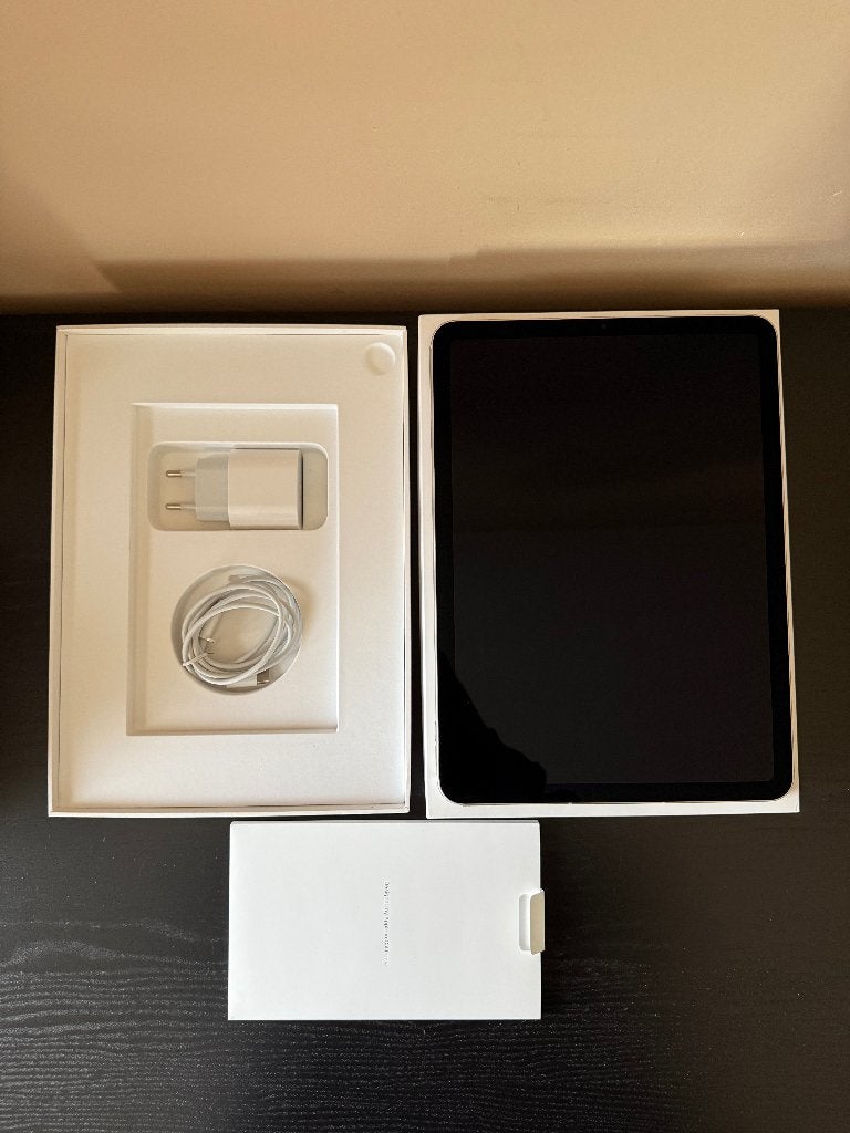 Apple iPad Air 5 (2022) - 256GB - Starlight - Wifi+Cellular, Computers en Software, Rose Goud, Apple iPad Air, Zo goed als nieuw